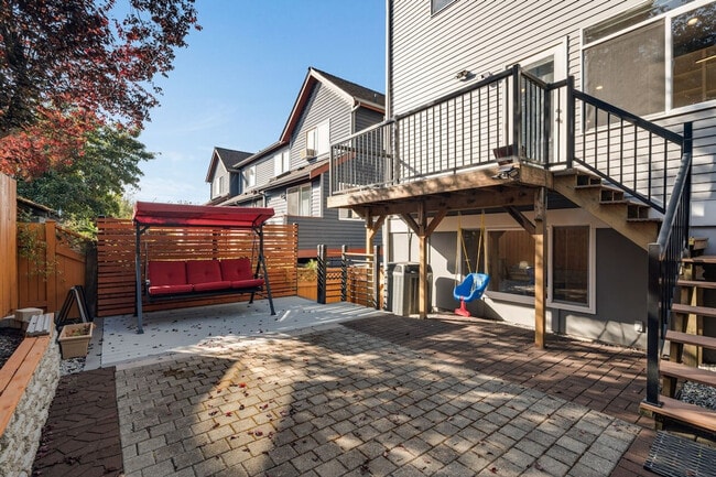 Building Photo - 4224 Francis Ave N