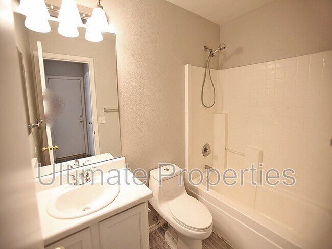 Building Photo - 20748 N 93rd Ln