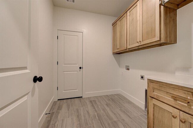 Building Photo - 9305 NW 146th St