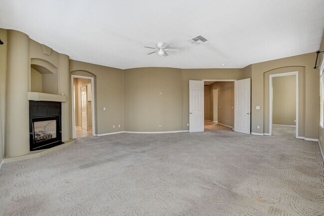 Building Photo - Luxury 5-Bedroom Guard-Gated Home with Pool, Spa & 3 En-Suite Bedrooms