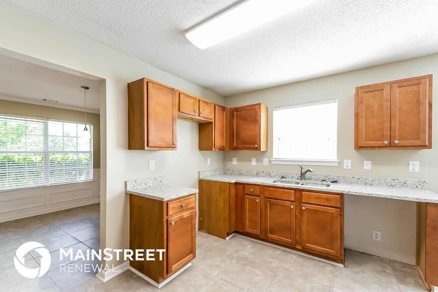 Building Photo - 6998 ? Bonnes Blvd