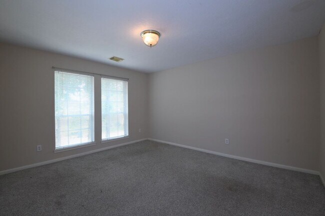 Building Photo - 18719 Racquet Sports Way