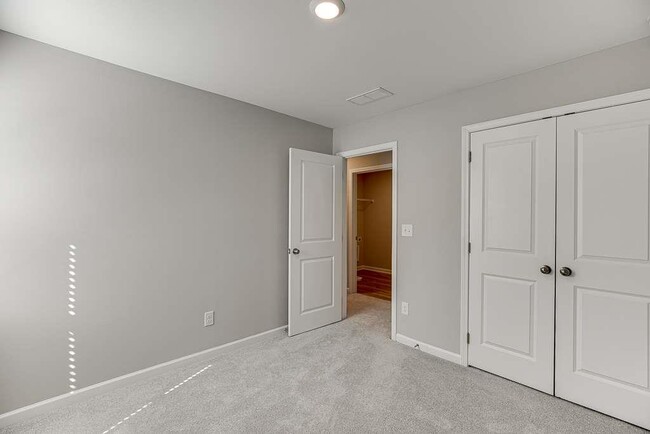 Building Photo - 160 Golden Eagle Pkwy