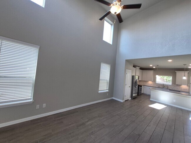 Building Photo - 2102 Gabby Cole Ln