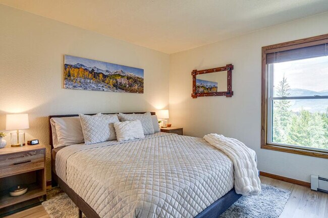 Building Photo - 89410 Ryan Gulch Rd