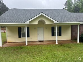Building Photo - 3290 Hogansville Rd