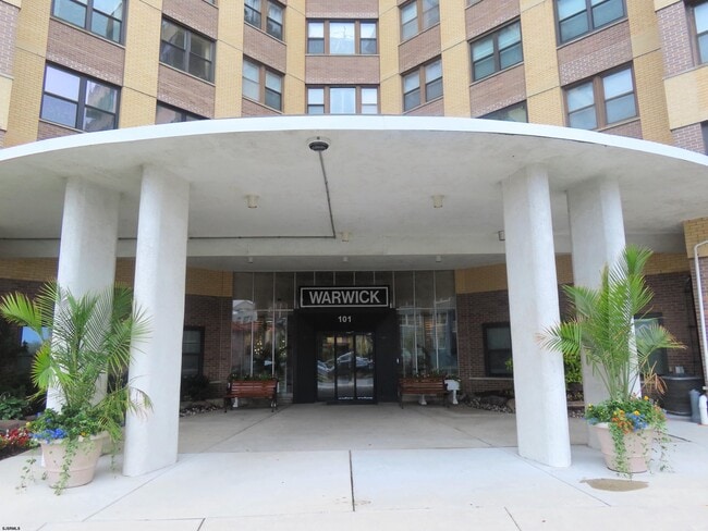 Primary Photo - 101 S Raleigh Ave