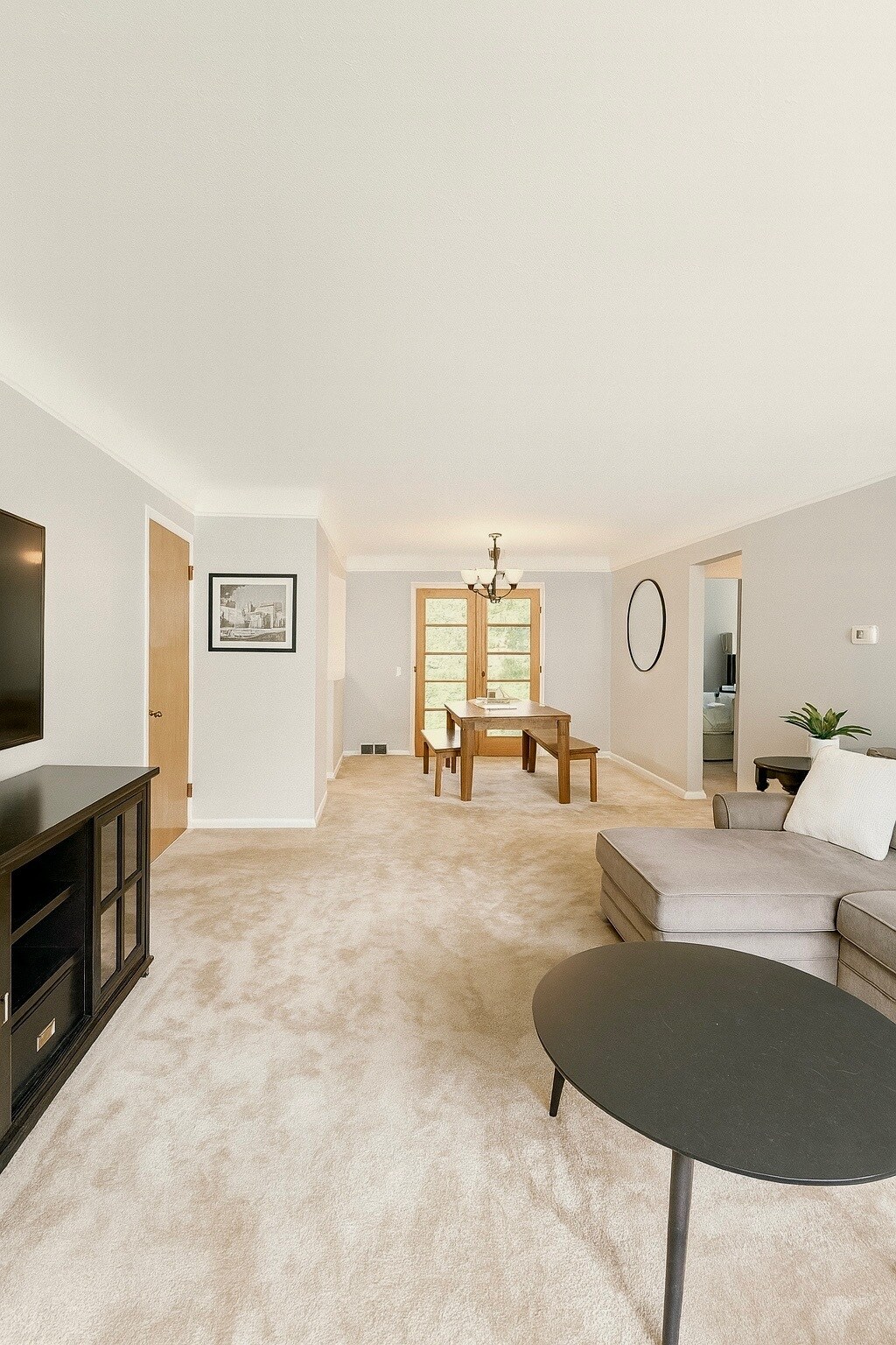 Building Photo - 1805 Beaconwood Ave