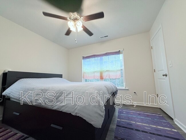 Building Photo - 4136 Trevino Dr