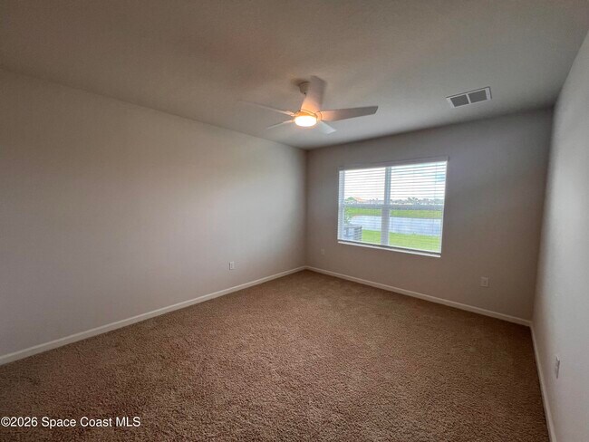 Building Photo - 1394 Garabaldi Cir SE