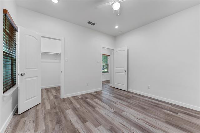 Building Photo - 3331 Spring Ave