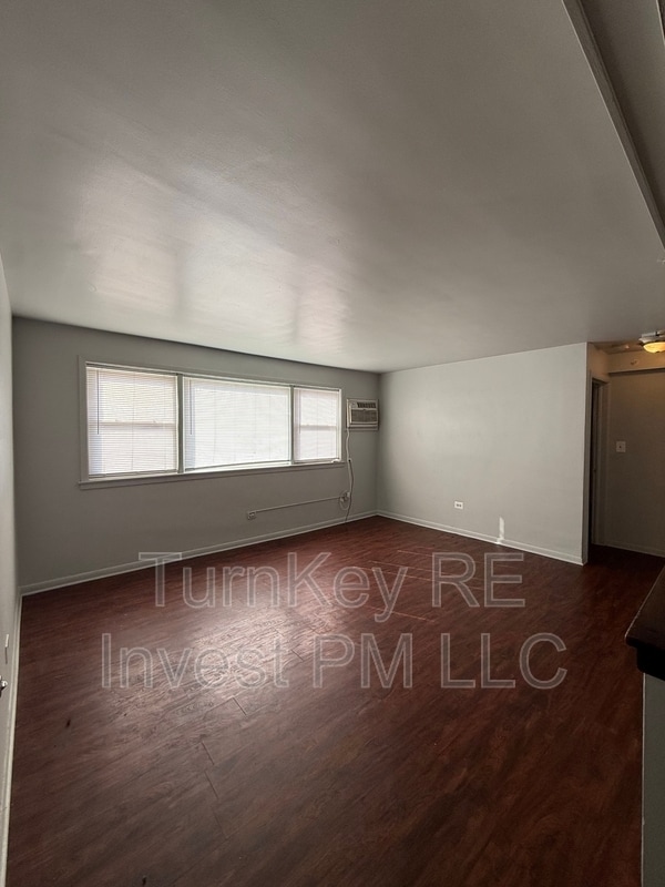 Building Photo - 5900 Butterfield Rd
