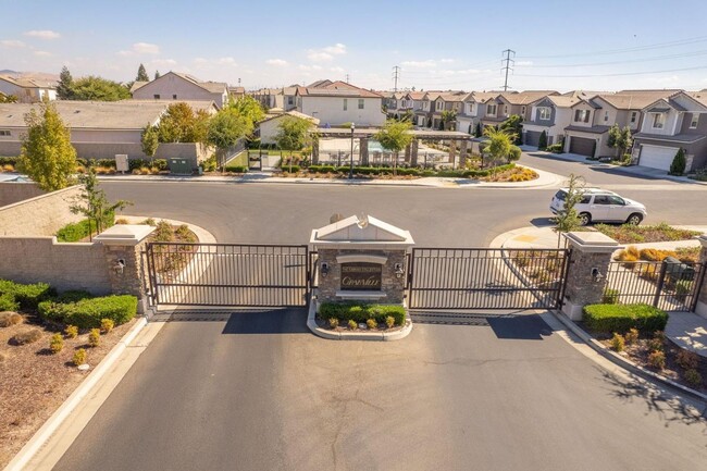 Building Photo - Stunning Granville Home in Copper River Ca...