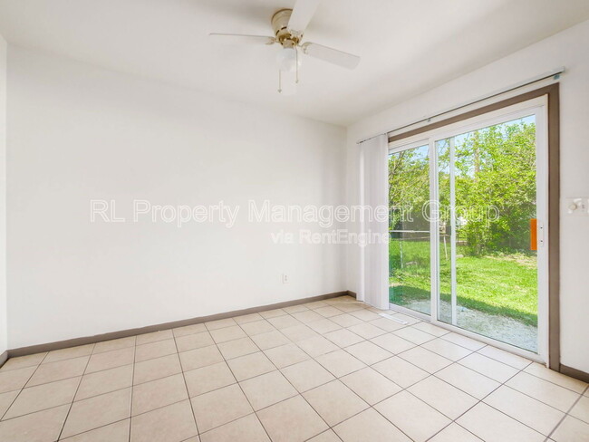 Building Photo - 464 Goshen Ct