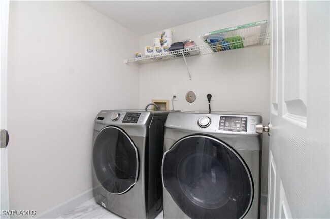 Building Photo - 105 Wading Bird Cir