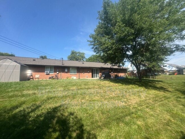 Building Photo - 5474 Broomall St