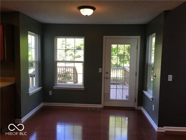 Building Photo - 13628 Stanford Dr