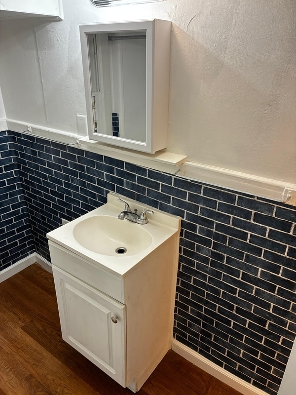 Building Photo - 4721 Alpha Ave