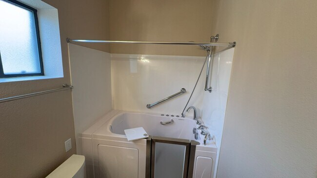 Building Photo - 55+ Community in Sunland Springs Village