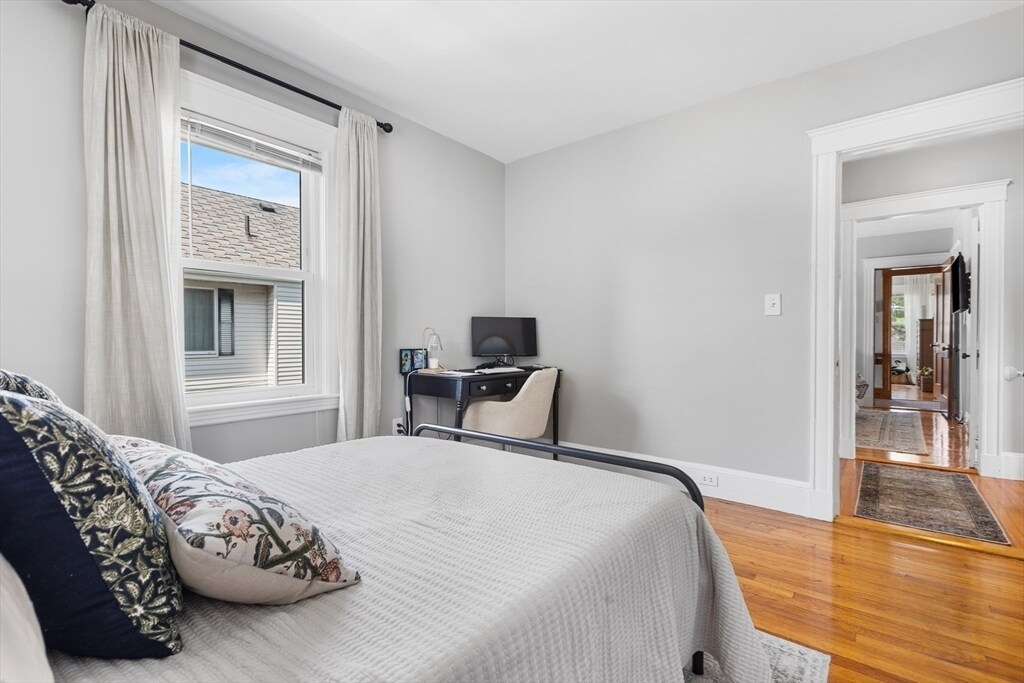 Building Photo - 30 Burgoyne St