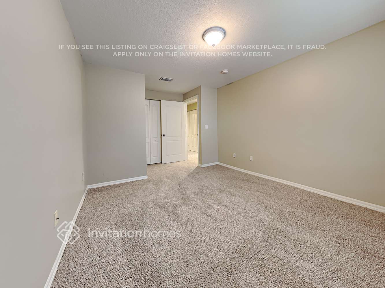 Building Photo - 305 River Bluff Ln