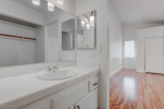 Building Photo - 8920 Antioch Way