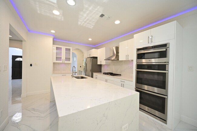 Building Photo - 10607 Pilkington Dr