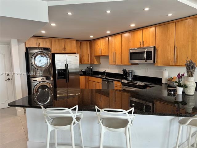 Building Photo - 1865 Brickell Ave