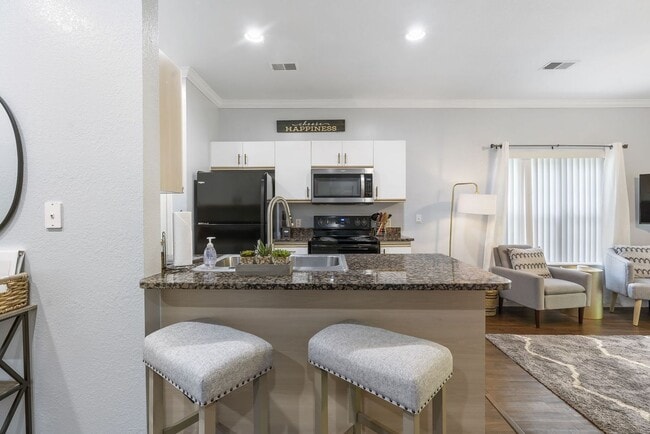 Building Photo - Condo in The Pinnacles of Holiday Hills Re...