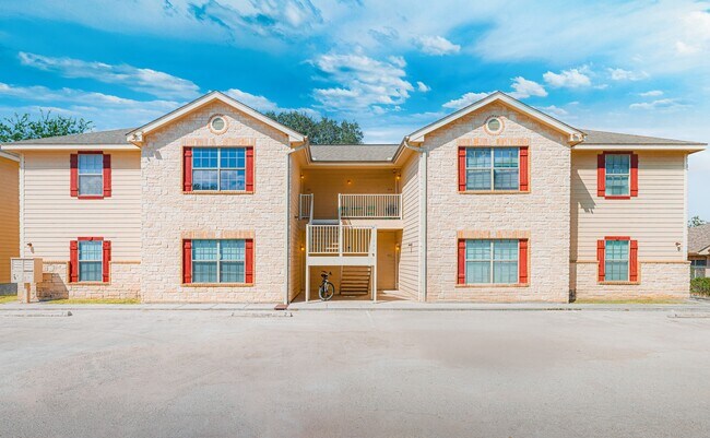 Building Photo - 113 D L Vest