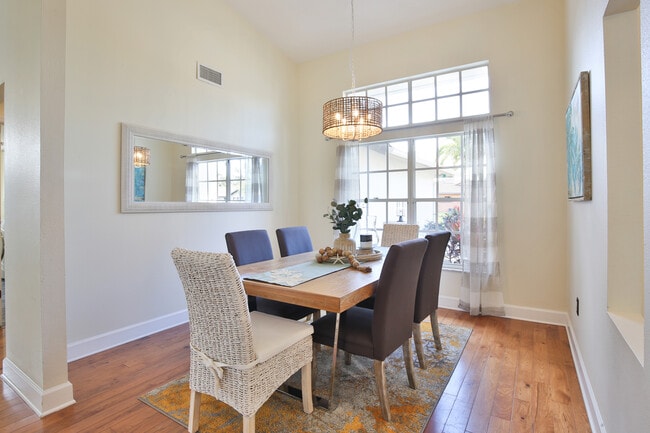 Building Photo - 927 80th St NW