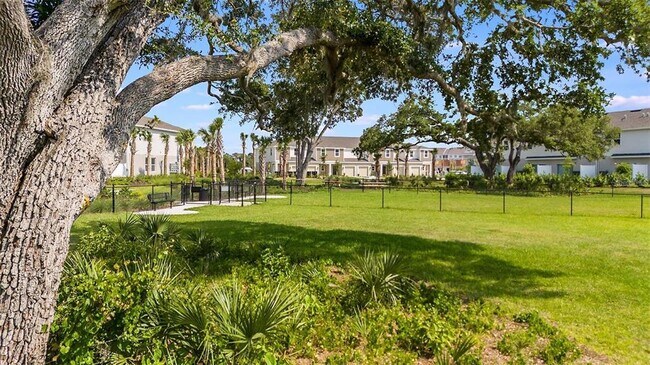 Building Photo - 15148 Cuzcorro Ct