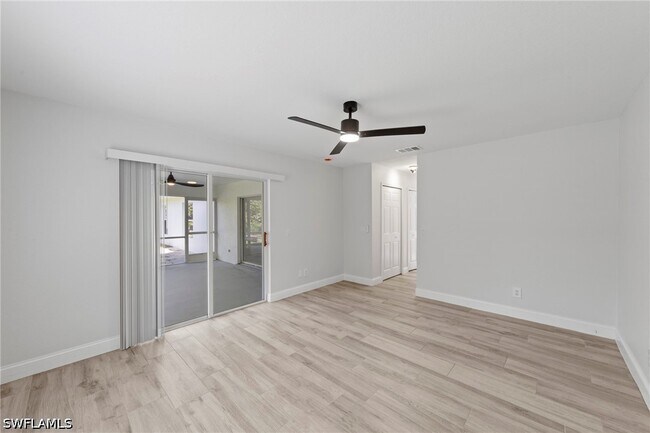Building Photo - 2022 NW 9th Terrace