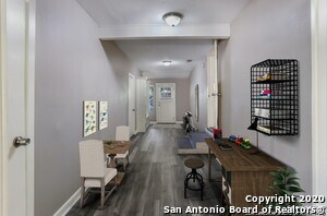 Building Photo - 240 Calumet Pl