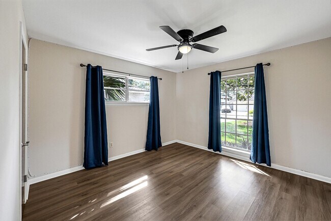 Building Photo - 18210 Barbuda Ln