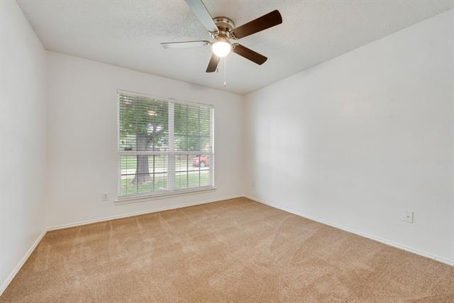Building Photo - 9909 Coolidge Dr