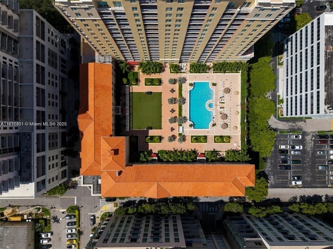 Building Photo - 7350 SW 89th St