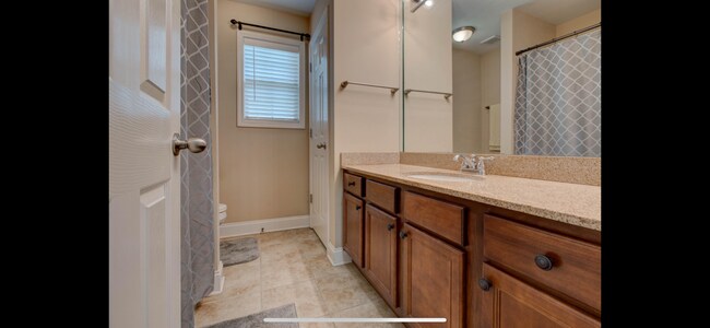 Building Photo - 752 Maidencane Dr
