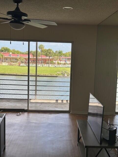 Building Photo - 161 Lake Frances Dr