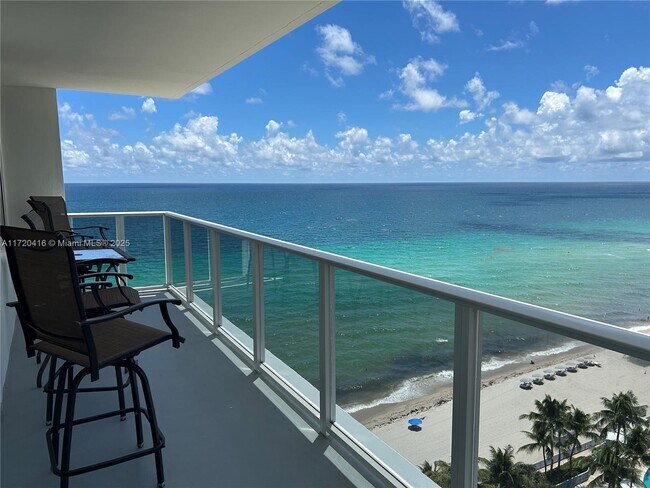 Building Photo - 3505 S Ocean Dr