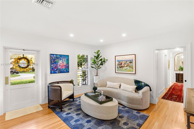 Building Photo - 600 San Lorenzo Ave