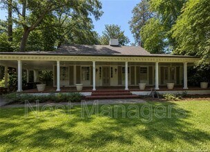 Building Photo - 310 Hinsdale Ave