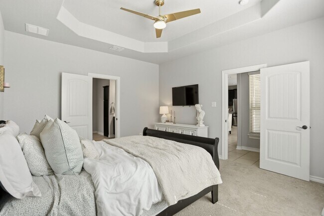 Building Photo - 8822 Kallison Arbor
