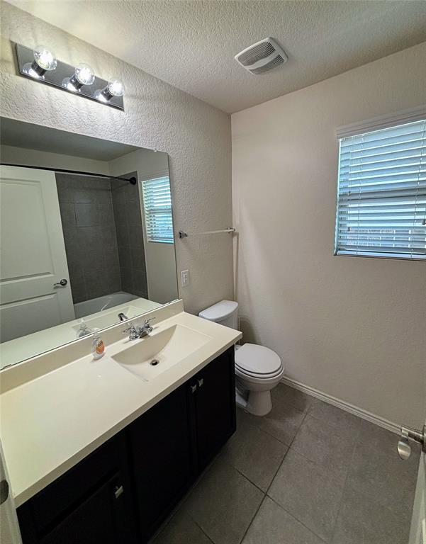 Building Photo - 3808 Alpine Autumn Dr