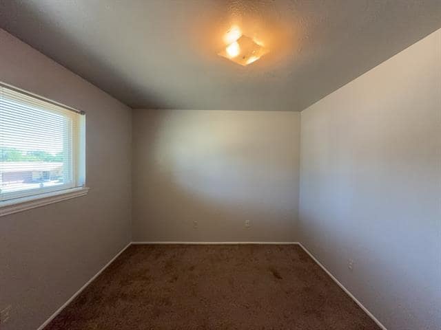 Building Photo - 603 Shelmar Dr