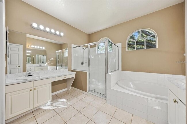 Building Photo - 1452 Kensington Woods Dr