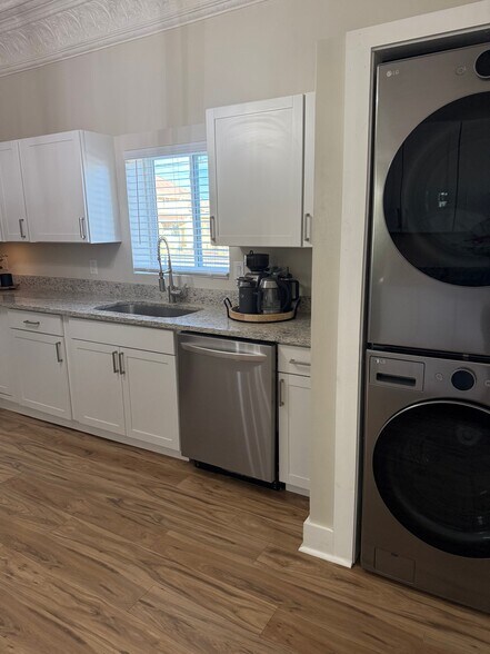 Building Photo - 1123 Ohio Ave