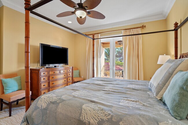 Building Photo - 1363 Oceanview Dr