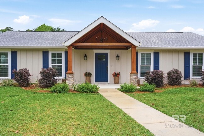 Building Photo - 108 Cherry Cir