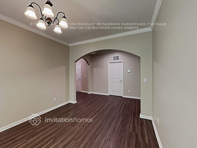 Building Photo - 2706 Impatien Drive